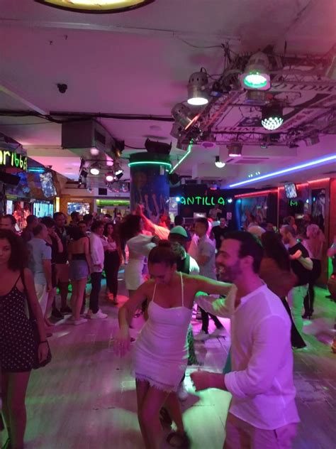 Where to dance salsa and bachata in Barcelona –。